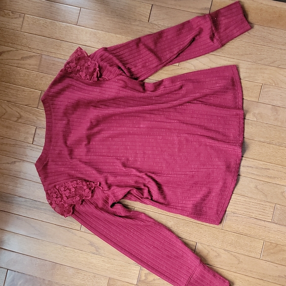 Maurices Sweater w Lace Detail - Picture 5 of 5